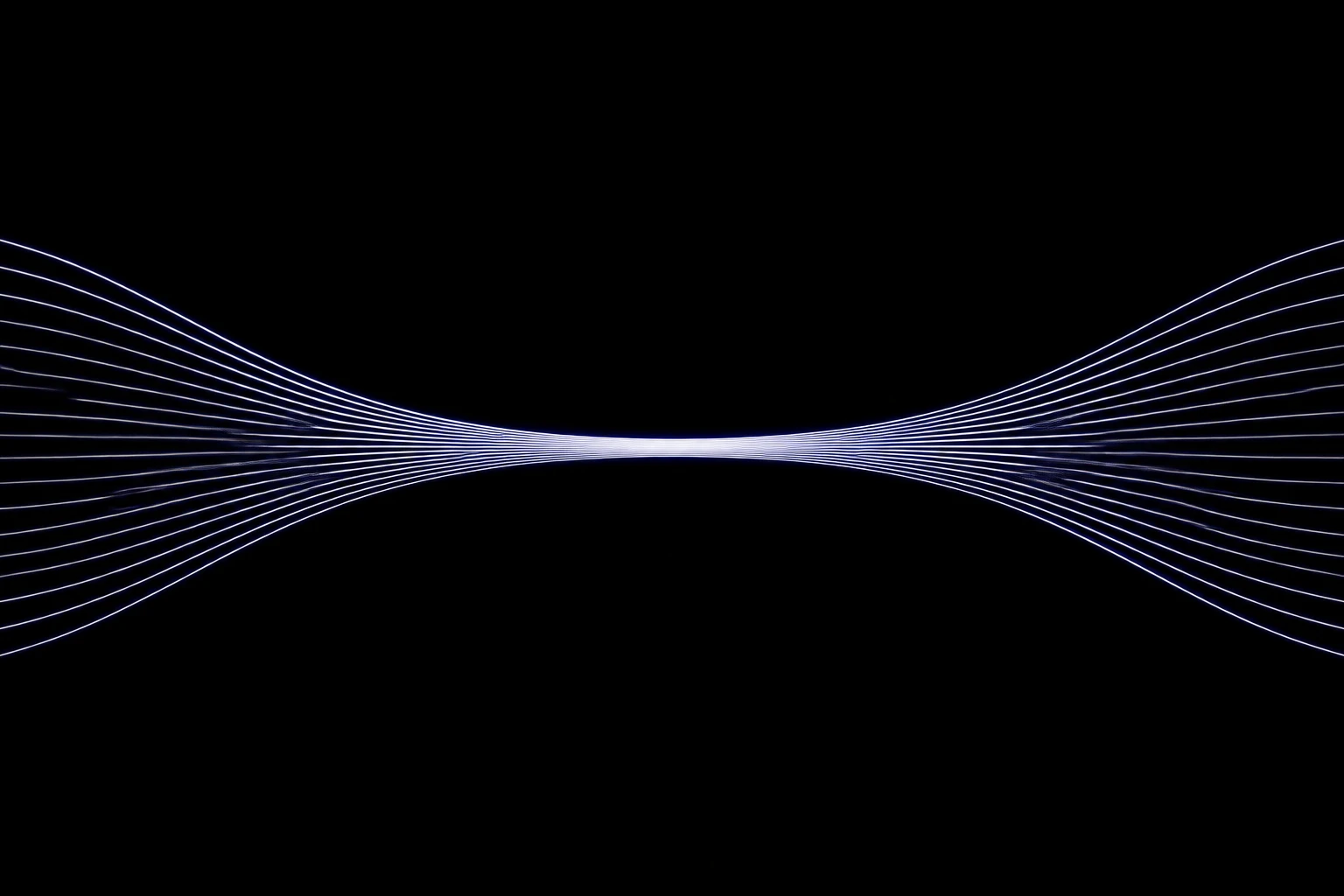 Líneas luminosas que convergen y vuelven a expandirse.
